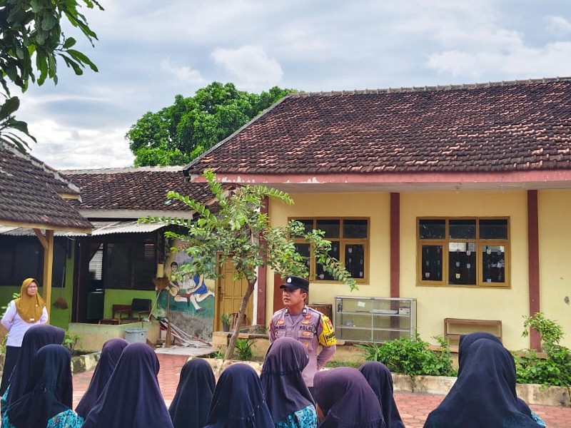 Apel bersama Bhabinkamtibmas Desa Kedungdowo
